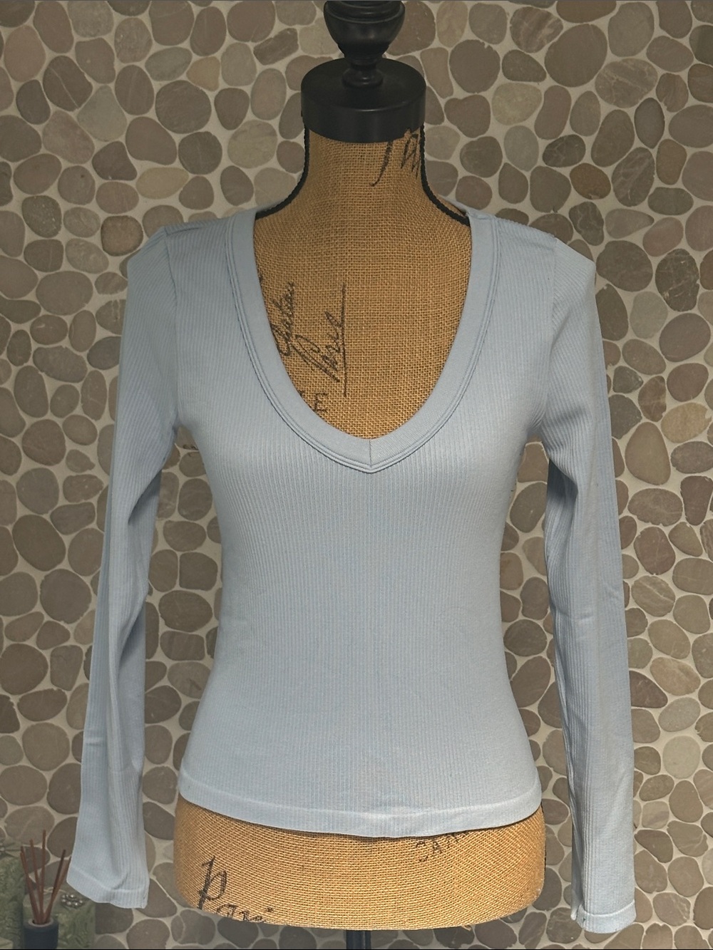 No Boundaries Light Blue Ribbed V-Neck Long Sleeve Top